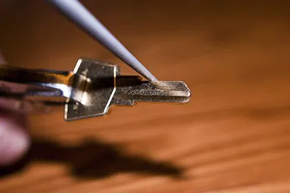 Marshfield MA Locksmith Store Marshfield, MA 781-437-4503 - broken-key-extraction